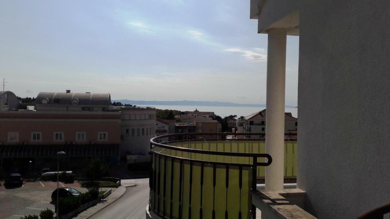 Apartments Milena & Ante Макарска Экстерьер фото